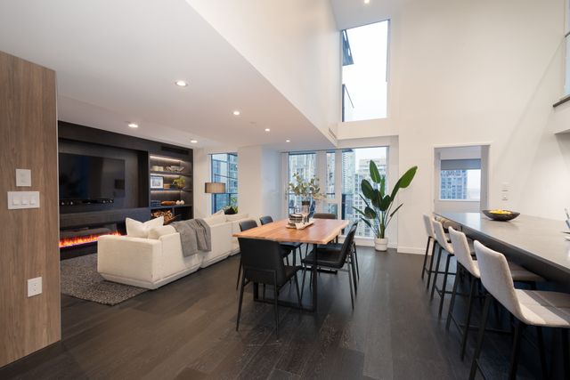 007 at #1808 - 1111 Richards Street, Downtown VW, Vancouver West 007 at #1808 - 1111 Richards Street, Downtown VW, Vancouver West