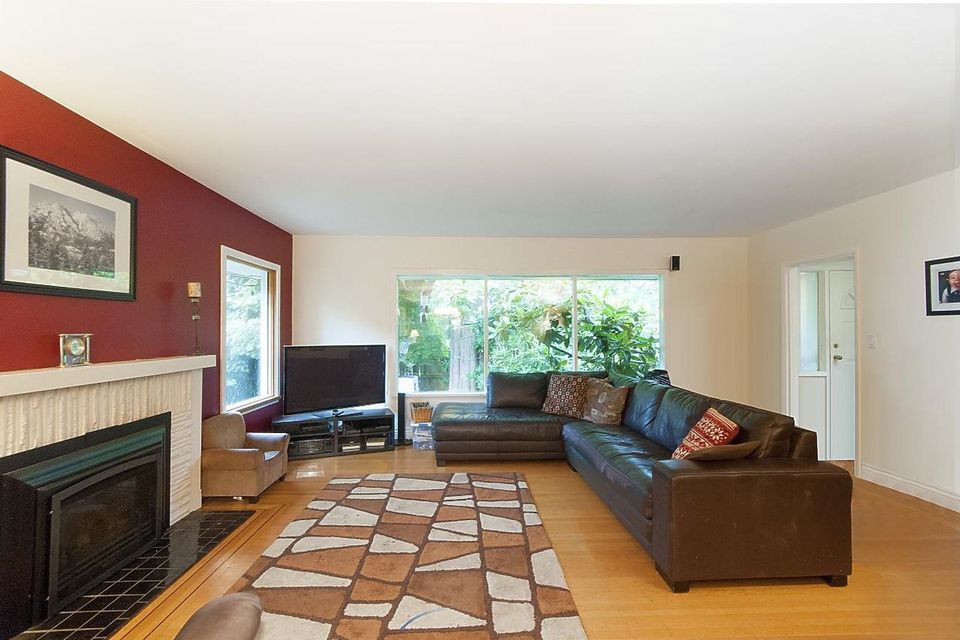 1310-braeside-street-sentinel-hill-west-vancouver-08 at 1310 Braeside Street, Sentinel Hill, West Vancouver