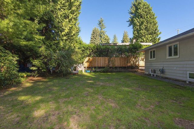 1310-braeside-street-sentinel-hill-west-vancouver-03 at 1310 Braeside Street, Sentinel Hill, West Vancouver 1310-braeside-street-sentinel-hill-west-vancouver-03 at 1310 Braeside Street, Sentinel Hill, West Vancouver