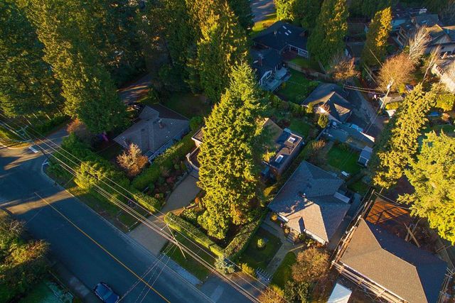 1310-braeside-street-sentinel-hill-west-vancouver-17 at 1310 Braeside Street, Sentinel Hill, West Vancouver 1310-braeside-street-sentinel-hill-west-vancouver-17 at 1310 Braeside Street, Sentinel Hill, West Vancouver