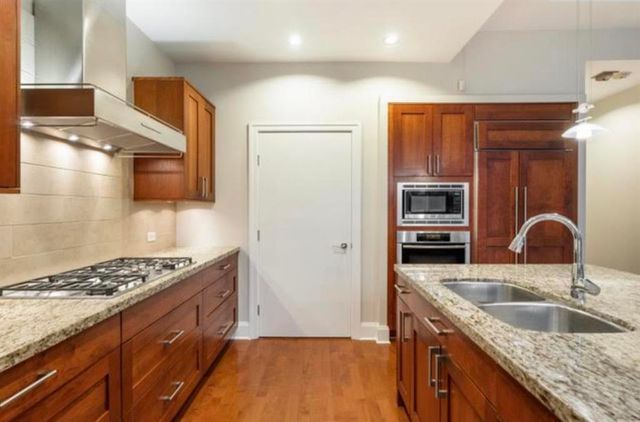 clyde-pic6 at 102 - 605 Clyde Avenue, Park Royal, West Vancouver clyde-pic6 at 102 - 605 Clyde Avenue, Park Royal, West Vancouver