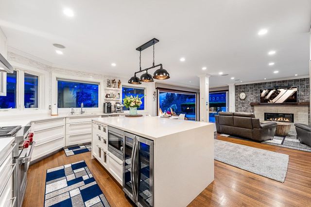 4780-woodley-drive-cypress-park-estates-west-vancouver-08 at 4780 Woodley Drive, Cypress Park Estates, West Vancouver 4780-woodley-drive-cypress-park-estates-west-vancouver-08 at 4780 Woodley Drive, Cypress Park Estates, West Vancouver