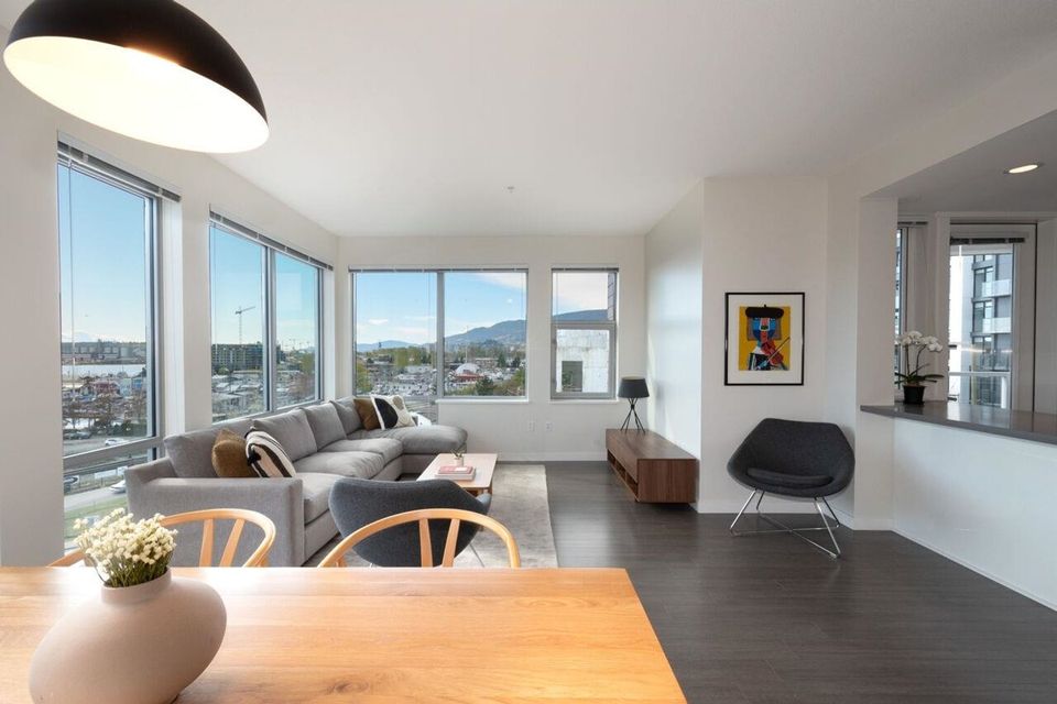 277-w-1st-street-lower-lonsdale-north-vancouver-03 at 307 - 277 W 1st Street, Lower Lonsdale, North Vancouver