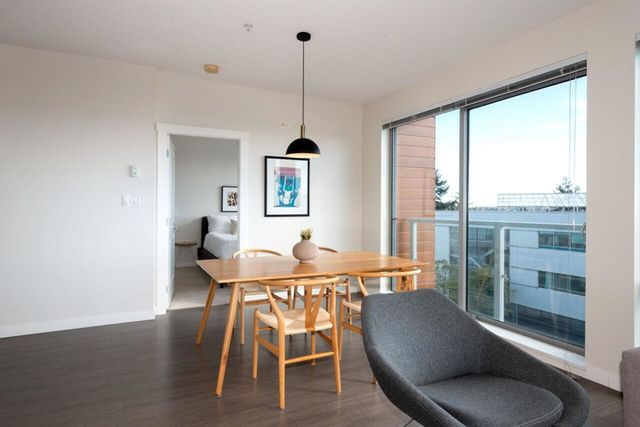 277-w-1st-street-lower-lonsdale-north-vancouver-16 at 307 - 277 W 1st Street, Lower Lonsdale, North Vancouver