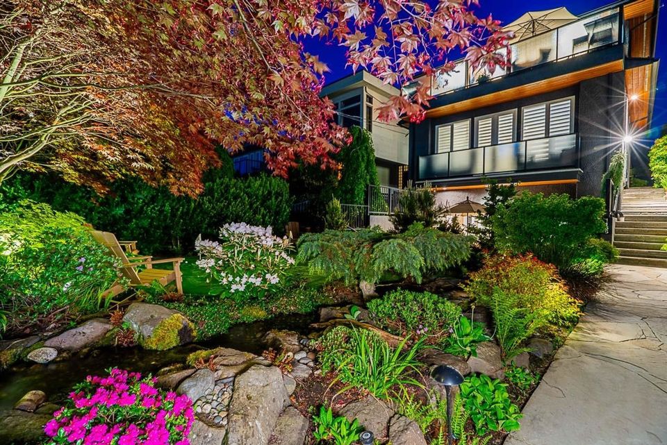 1155-duchess-avenue-ambleside-west-vancouver-02 at 1155 Duchess Avenue, Ambleside, West Vancouver