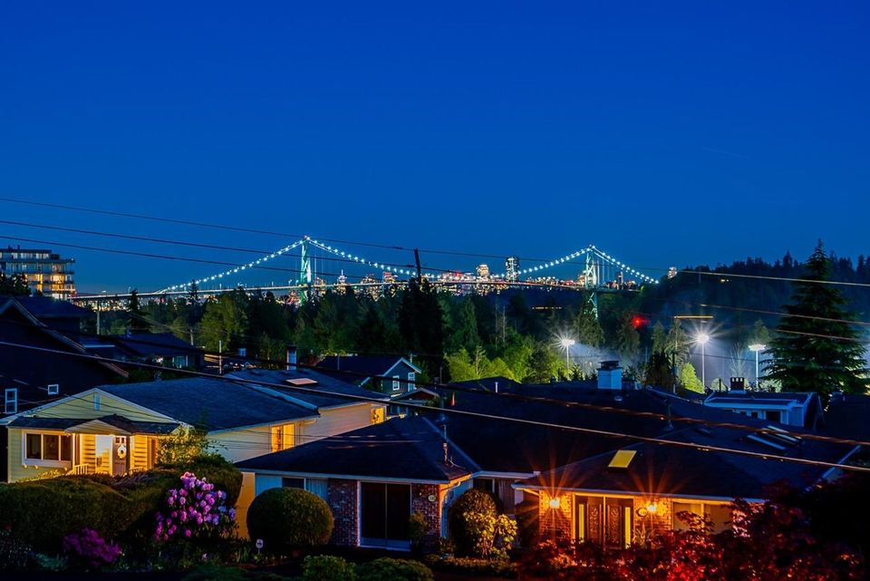 1155-duchess-avenue-ambleside-west-vancouver-05 at 1155 Duchess Avenue, Ambleside, West Vancouver