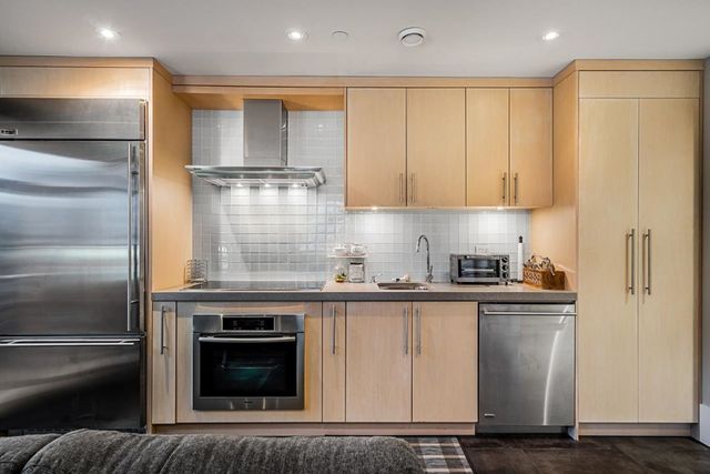 1155-duchess-avenue-ambleside-west-vancouver-28 at 1155 Duchess Avenue, Ambleside, West Vancouver 1155-duchess-avenue-ambleside-west-vancouver-28 at 1155 Duchess Avenue, Ambleside, West Vancouver