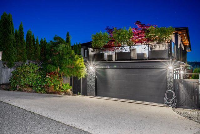 1155-duchess-avenue-ambleside-west-vancouver-34 at 1155 Duchess Avenue, Ambleside, West Vancouver 1155-duchess-avenue-ambleside-west-vancouver-34 at 1155 Duchess Avenue, Ambleside, West Vancouver