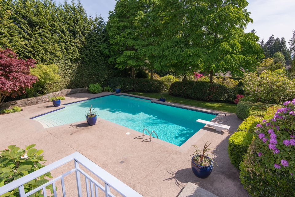 046 at 2938 Mathers Avenue, Altamont, West Vancouver