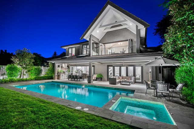 2312-kings-avenue-dundarave-west-vancouver-02 at 2312 Kings Avenue, Dundarave, West Vancouver 2312-kings-avenue-dundarave-west-vancouver-02 at 2312 Kings Avenue, Dundarave, West Vancouver