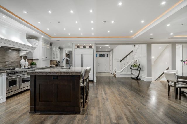 2312-kings-avenue-dundarave-west-vancouver-06 at 2312 Kings Avenue, Dundarave, West Vancouver 2312-kings-avenue-dundarave-west-vancouver-06 at 2312 Kings Avenue, Dundarave, West Vancouver