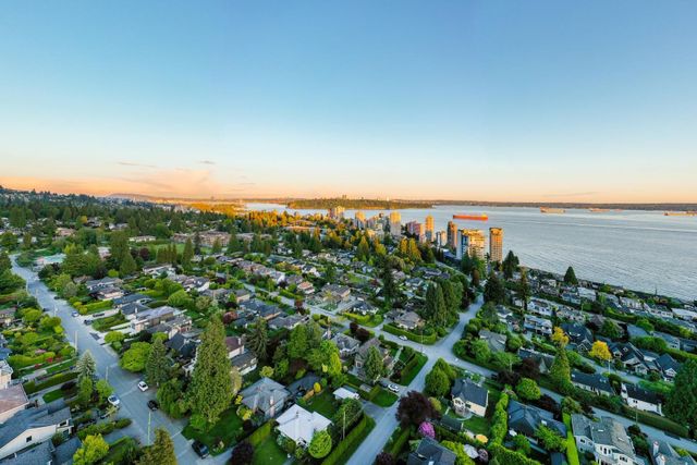 2312-kings-avenue-dundarave-west-vancouver-37 at 2312 Kings Avenue, Dundarave, West Vancouver 2312-kings-avenue-dundarave-west-vancouver-37 at 2312 Kings Avenue, Dundarave, West Vancouver