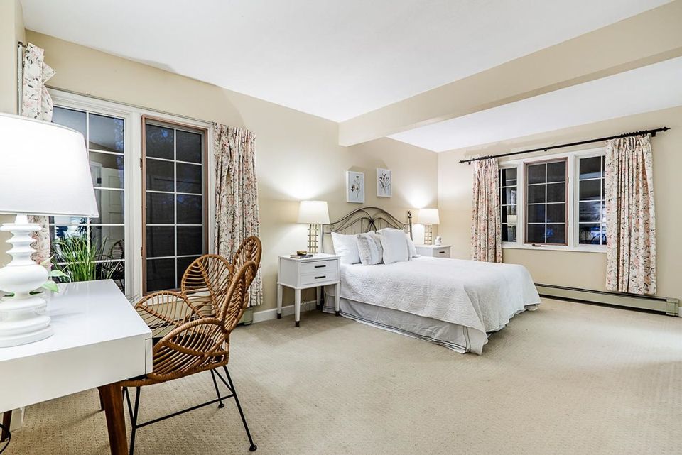 5703-bluebell-drive-eagle-harbour-west-vancouver-17 at 5703 Bluebell Drive, Eagle Harbour, West Vancouver