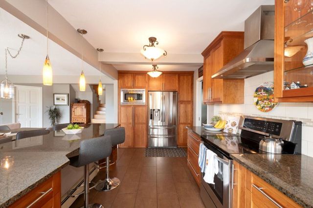 5703-bluebell-drive-eagle-harbour-west-vancouver-07 at 5703 Bluebell Drive, Eagle Harbour, West Vancouver