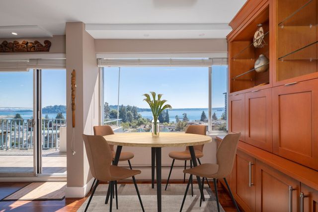 1730-duchess-avenue-ambleside-west-vancouver-04 at 404 - 1730 Duchess Avenue, Ambleside, West Vancouver 1730-duchess-avenue-ambleside-west-vancouver-04 at 404 - 1730 Duchess Avenue, Ambleside, West Vancouver