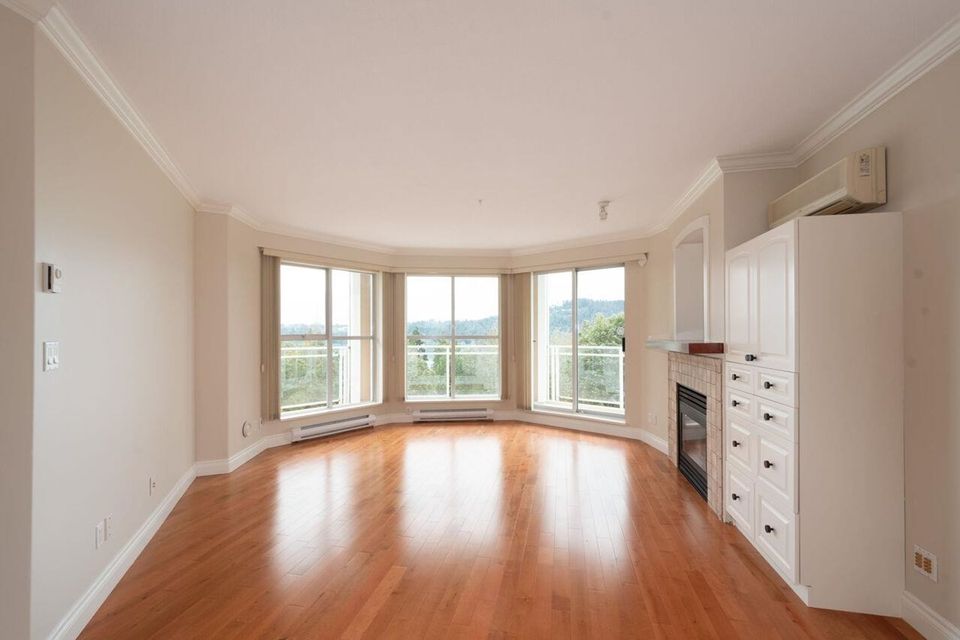 3629-deercrest-drive-roche-point-north-vancouver-09-1 at 315 - 3629 Deercrest Drive, Roche Point, North Vancouver