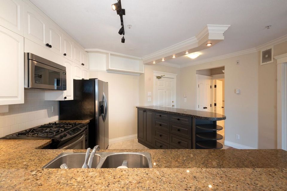 3629-deercrest-drive-roche-point-north-vancouver-19-1 at 315 - 3629 Deercrest Drive, Roche Point, North Vancouver