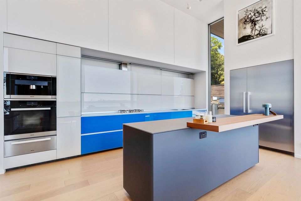 3603-sunset-lane-west-bay-west-vancouver-09 at 3603 Sunset Lane, West Bay, West Vancouver