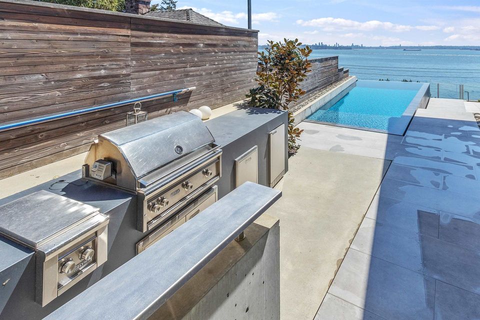 3603-sunset-lane-west-bay-west-vancouver-25 at 3603 Sunset Lane, West Bay, West Vancouver