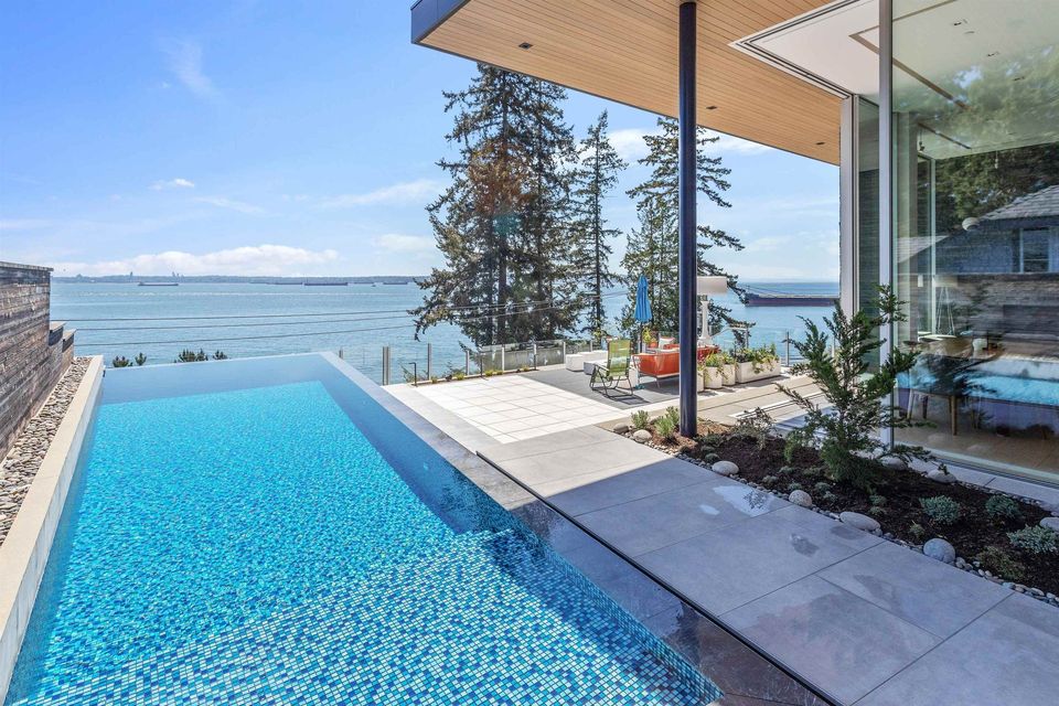 3603-sunset-lane-west-bay-west-vancouver-26 at 3603 Sunset Lane, West Bay, West Vancouver