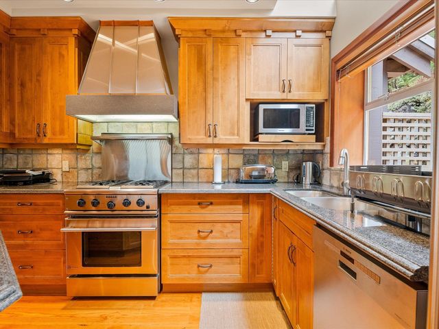 4501-blackcomb-way-whistler-village-whistler-06 at 21 - 4501 Blackcomb Way, Whistler Village, Whistler