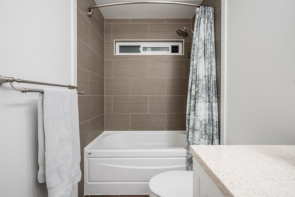 3343-manning-crescent-roche-point-north-vancouver-12 at 3343 Manning Crescent, North Vancouver, BC, Roche Point, North Vancouver