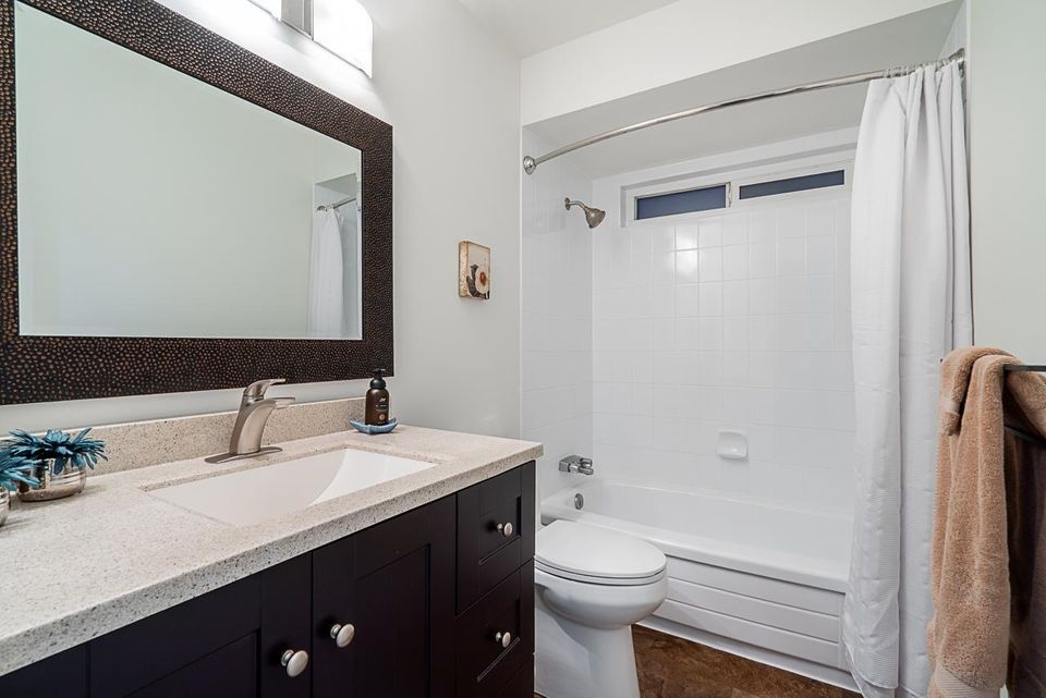 3343-manning-crescent-roche-point-north-vancouver-15 at 3343 Manning Crescent, North Vancouver, BC, Roche Point, North Vancouver