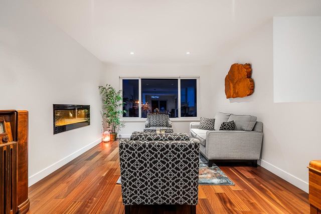 3343-manning-crescent-roche-point-north-vancouver-03 at 3343 Manning Crescent, North Vancouver, BC, Roche Point, North Vancouver