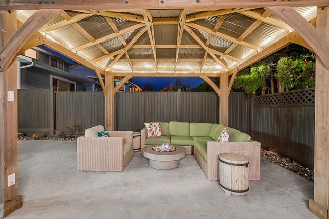 3343-manning-crescent-roche-point-north-vancouver-26 at 3343 Manning Crescent, North Vancouver, BC, Roche Point, North Vancouver