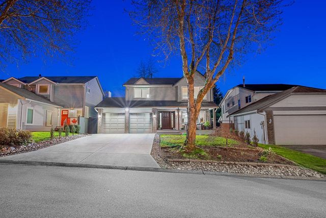 3343-manning-crescent-roche-point-north-vancouver-27 at 3343 Manning Crescent, North Vancouver, BC, Roche Point, North Vancouver 3343-manning-crescent-roche-point-north-vancouver-27 at 3343 Manning Crescent, North Vancouver, BC, Roche Point, North Vancouver