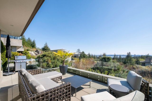 4987-meadfeild-wynd-caulfeild-west-vancouver-36 at 4987 Meadfeild Wynd, Caulfeild, West Vancouver