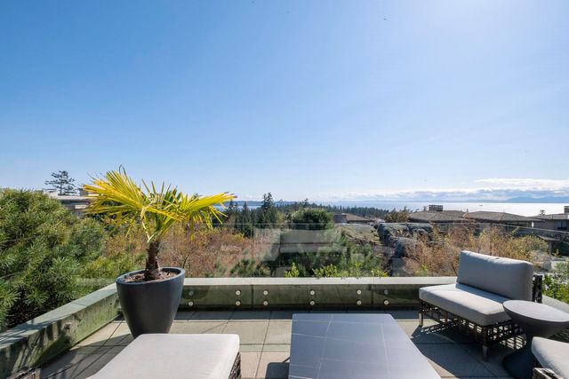 4987-meadfeild-wynd-caulfeild-west-vancouver-37 at 4987 Meadfeild Wynd, Caulfeild, West Vancouver