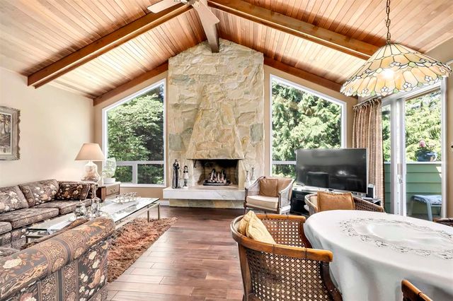 pic at 4343 Patterdale Drive, Canyon Heights NV, North Vancouver pic at 4343 Patterdale Drive, Canyon Heights NV, North Vancouver