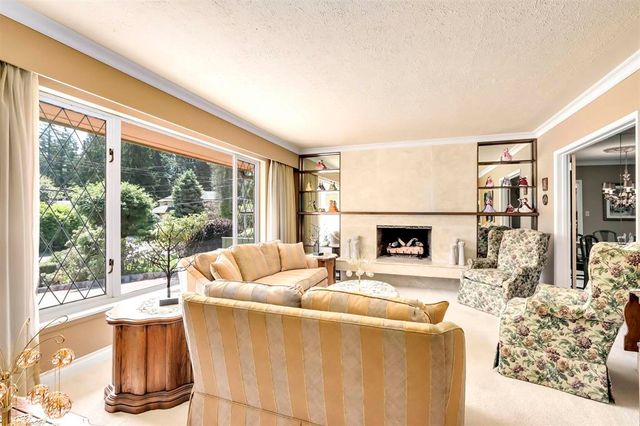 pic4 at 4343 Patterdale Drive, Canyon Heights NV, North Vancouver pic4 at 4343 Patterdale Drive, Canyon Heights NV, North Vancouver