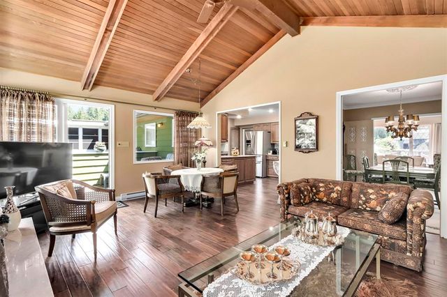 pic9 at 4343 Patterdale Drive, Canyon Heights NV, North Vancouver