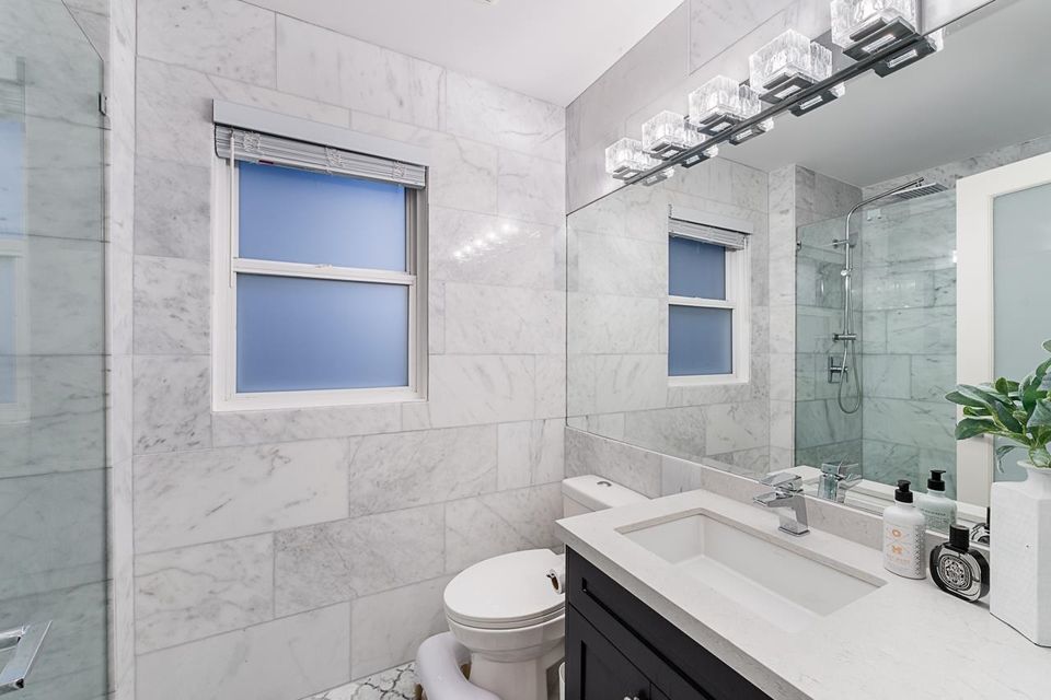 1075-esplanade-avenue-park-royal-west-vancouver-22 at 1075 Esplanade Avenue, Ambleside, West Vancouver