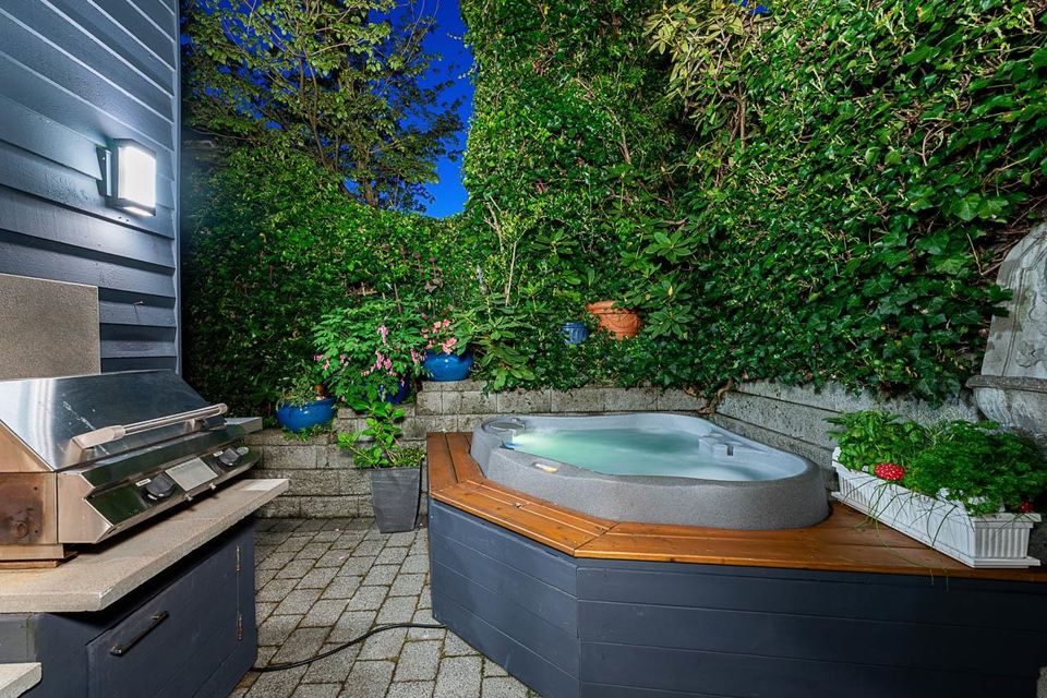 1075-esplanade-avenue-park-royal-west-vancouver-23 at 1075 Esplanade Avenue, Ambleside, West Vancouver