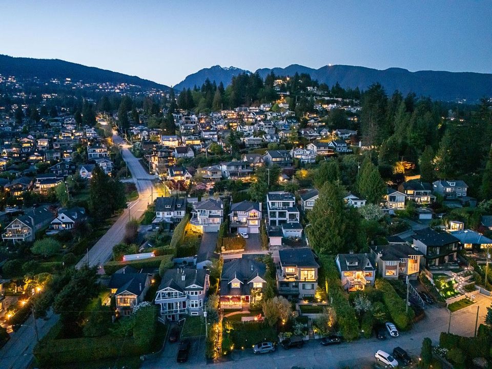 1075-esplanade-avenue-park-royal-west-vancouver-34 at 1075 Esplanade Avenue, Ambleside, West Vancouver