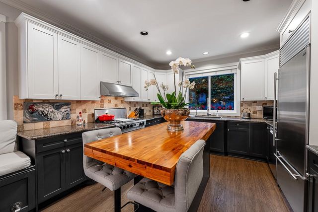 1075-esplanade-avenue-park-royal-west-vancouver-09 at 1075 Esplanade Avenue, Ambleside, West Vancouver