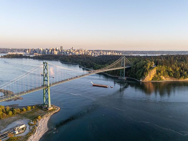 1075-esplanade-avenue-park-royal-west-vancouver-26 at 1075 Esplanade Avenue, Ambleside, West Vancouver 1075-esplanade-avenue-park-royal-west-vancouver-26 at 1075 Esplanade Avenue, Ambleside, West Vancouver