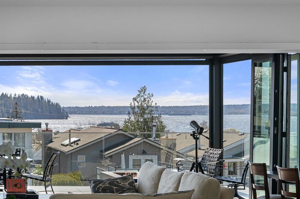 262889172-b88b55f1-356c-4ba5-b49b-828e97251efa-1 at 1216 Duchess Avenue, Ambleside, West Vancouver