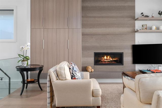 1216-duchess at 1216 Duchess Avenue, Ambleside, West Vancouver