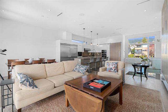 262889172-5ce60206-368a-453f-8944-e06986567feb at 1216 Duchess Avenue, Ambleside, West Vancouver 262889172-5ce60206-368a-453f-8944-e06986567feb at 1216 Duchess Avenue, Ambleside, West Vancouver