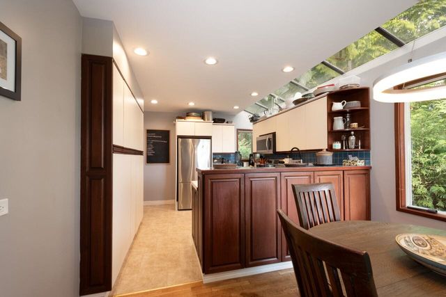 3284-mathers-avenue-westmount-wv-west-vancouver-13 at 3284 Mathers Avenue, Westmount WV, West Vancouver