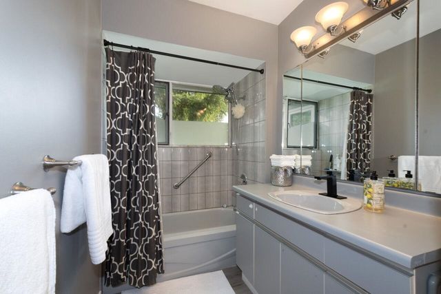 3284-mathers-avenue-westmount-wv-west-vancouver-18 at 3284 Mathers Avenue, Westmount WV, West Vancouver