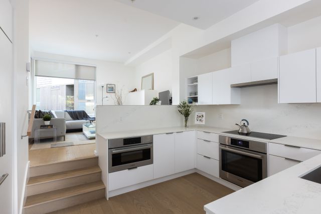 008_119-1720_fairfield_8_of_29_31 at 119 - 1720 Fairfield Road, Victoria 008_119-1720_fairfield_8_of_29_31 at 119 - 1720 Fairfield Road, Victoria