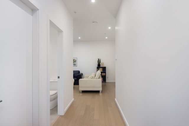 025_119-1720_fairfield_25_of_29_569 at 119 - 1720 Fairfield Road, Victoria 025_119-1720_fairfield_25_of_29_569 at 119 - 1720 Fairfield Road, Victoria