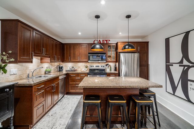 3394-mahon-avenue-upper-lonsdale-north-vancouver-27 at 3394 Mahon Avenue, Upper Lonsdale, North Vancouver 3394-mahon-avenue-upper-lonsdale-north-vancouver-27 at 3394 Mahon Avenue, Upper Lonsdale, North Vancouver