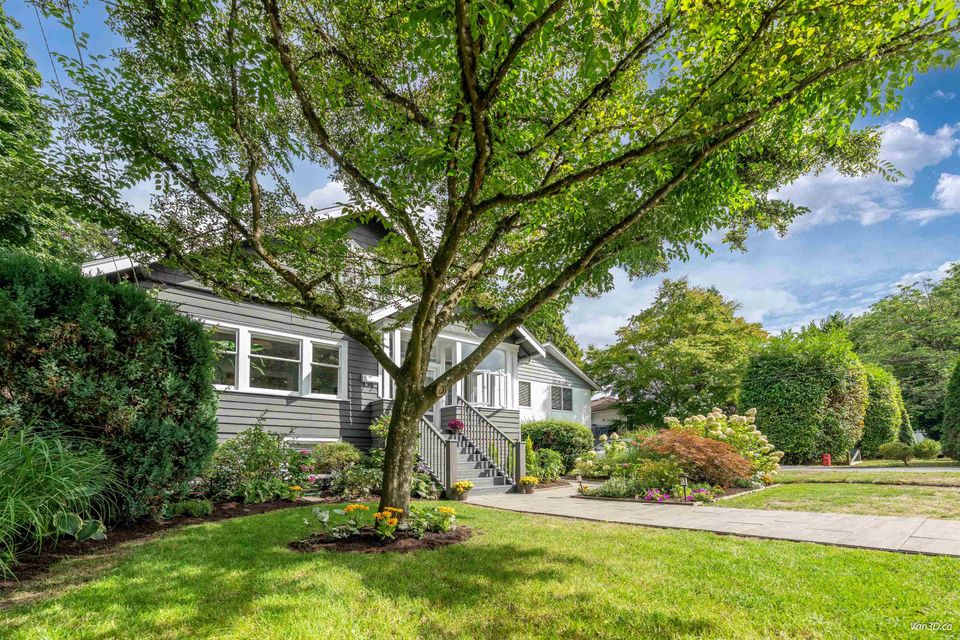 1866-bowser-avenue-pemberton-nv-north-vancouver-02 at 1866 Bowser Avenue, Pemberton NV, North Vancouver