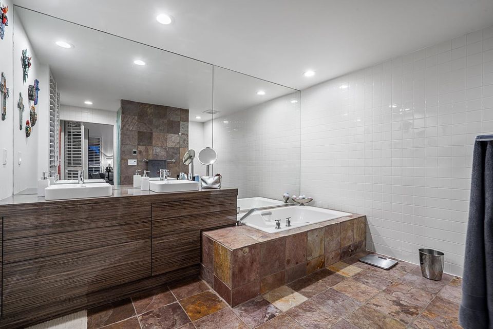 955-20th-street-ambleside-west-vancouver-17 at 955 20th Street, Ambleside, West Vancouver